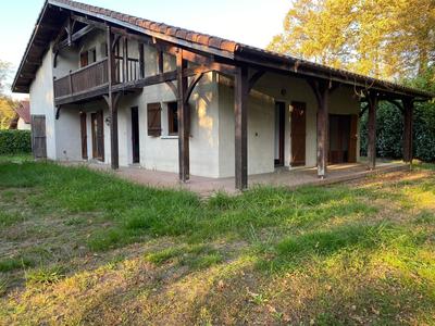 Maison - 140 m² - 5 pièces