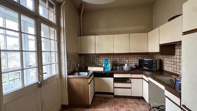 Appartement - 105 m² - 4 pièces