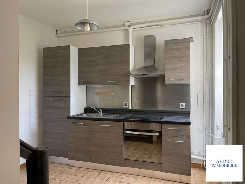 Maison - 75 m² - 6 pièces