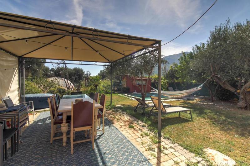 Appartement - 89 m² - 3 pièces