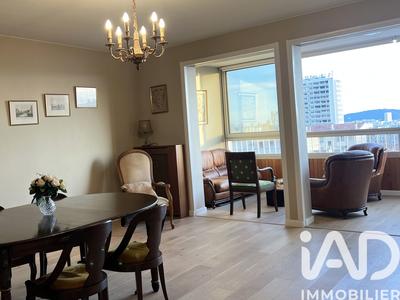 Appartement - 127 m² - 6 pièces