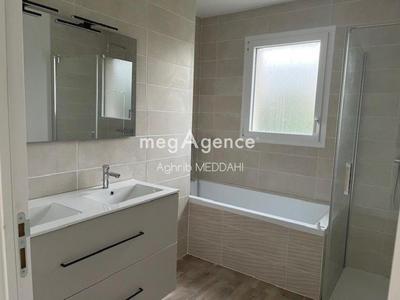 Maison - 139 m² - 4 pièces