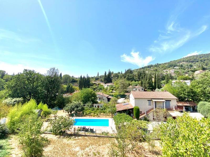 Maison - 183 m² - 5 pièces