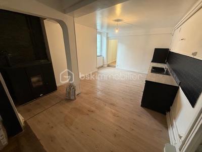 Maison en pierre - 113 m² - 4 pièces