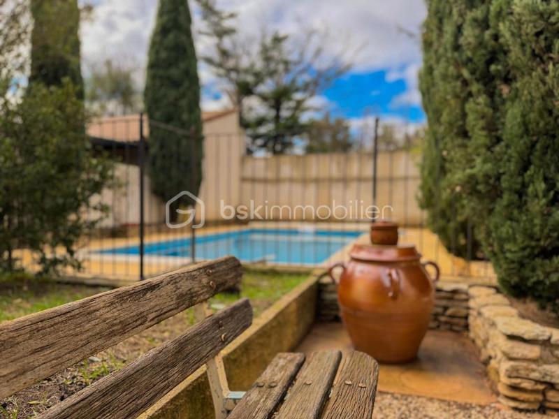 Maison ancienne - 226 m² - 8 pièces