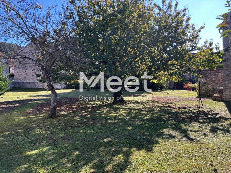 Maison ancienne - 140 m² - 4 pièces