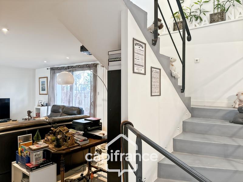 Maison - 172 m² - 7 pièces