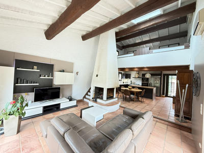Villa - 145 m² - 4 pièces