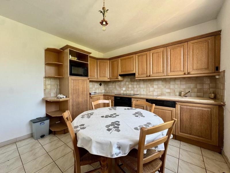 Maison traditionnelle - 103 m² - 4 pièces