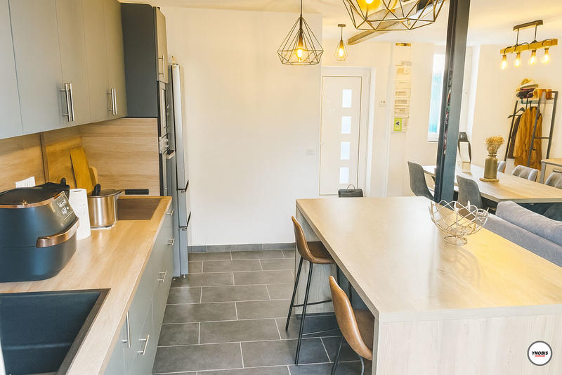 Maison - 105 m² - 5 pièces