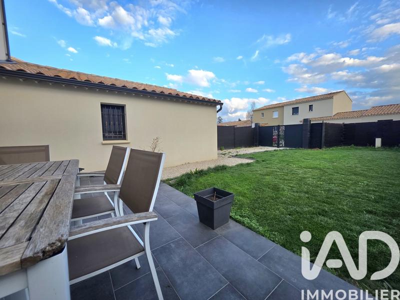 Maison - 92 m² - 5 pièces