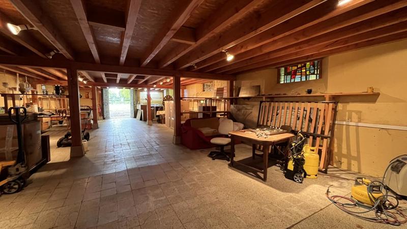 Propriété - 160 m² - 4 pièces