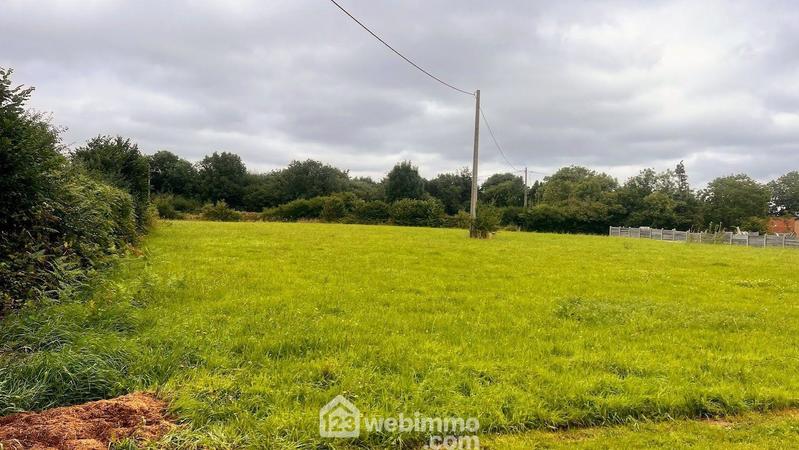 Terrain - 821 m²