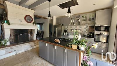 Maison de campagne - 235 m² - 11 pièces