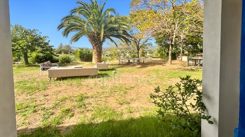 Maison - 160 m² - 5 pièces