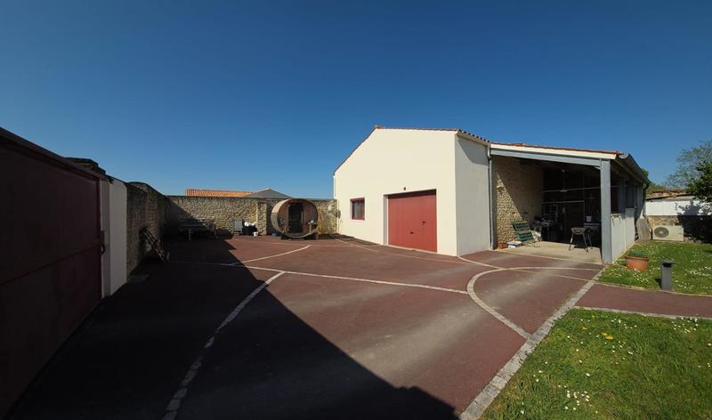 Maison - 162 m² - 4 pièces