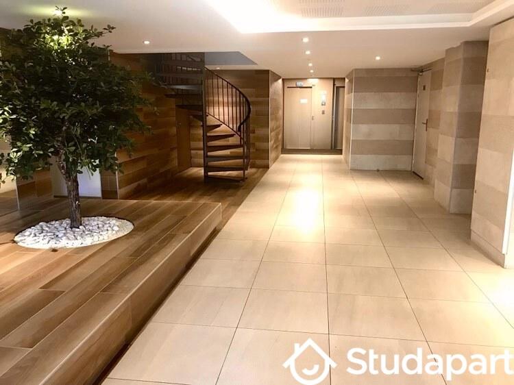 Chambre - 10 m² - 1 pièce