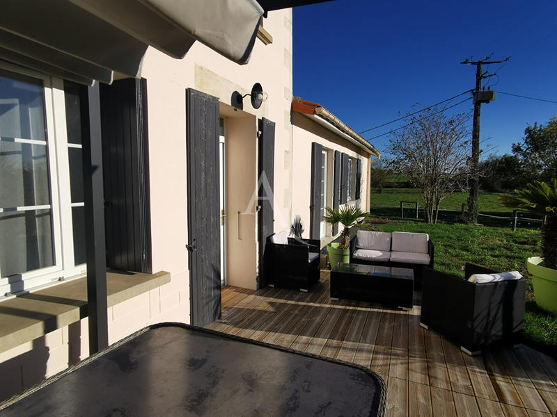 Maison - 123 m² - 5 pièces