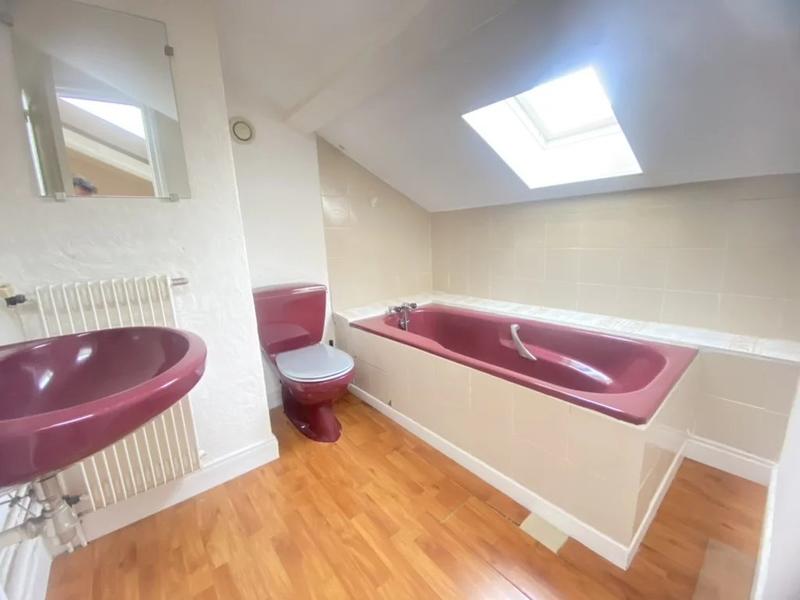 Duplex - 122 m² - 5 pièces