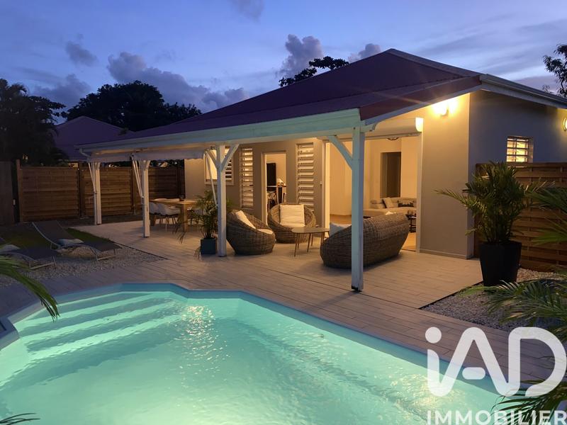 Maison - 98 m² - 4 pièces