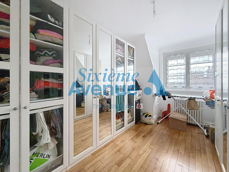 Appartement - 82 m² - 4 pièces