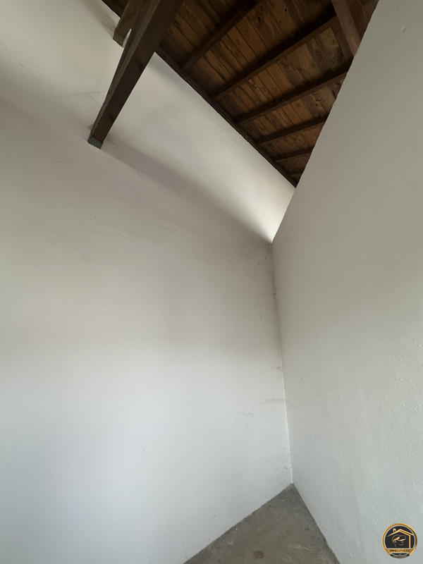 Parking / Garage - 6 m²