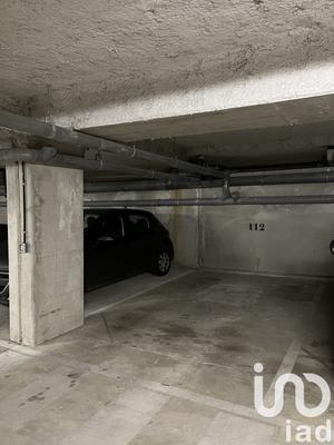 Parking - 13 m²