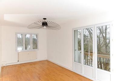 Appartement - 49 m² - 3 pièces