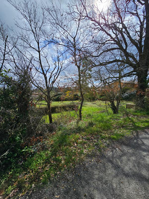 Terrain constructible - 653 m²