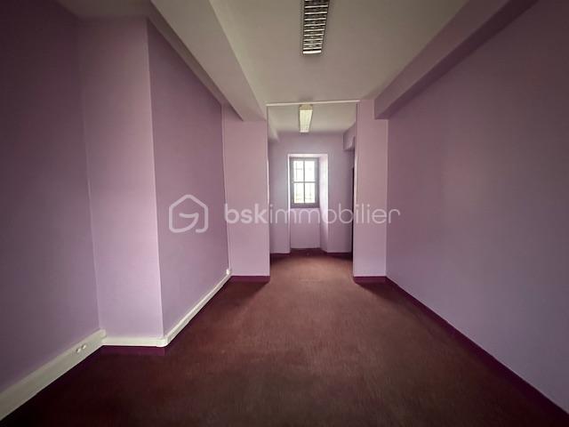 Maison de ville - 241 m² - 10 pièces