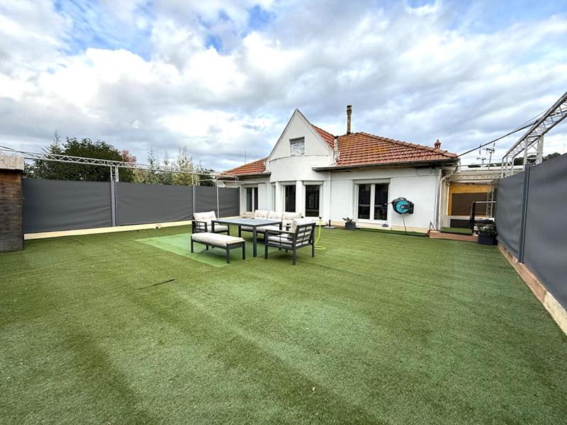 Maison - 115 m² - 5 pièces