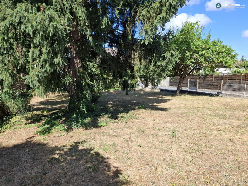 Maison - 200 m² - 7 pièces