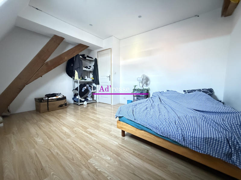 Maison - 180 m² - 6 pièces