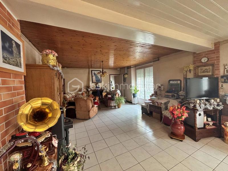 Maison - 175 m² - 8 pièces