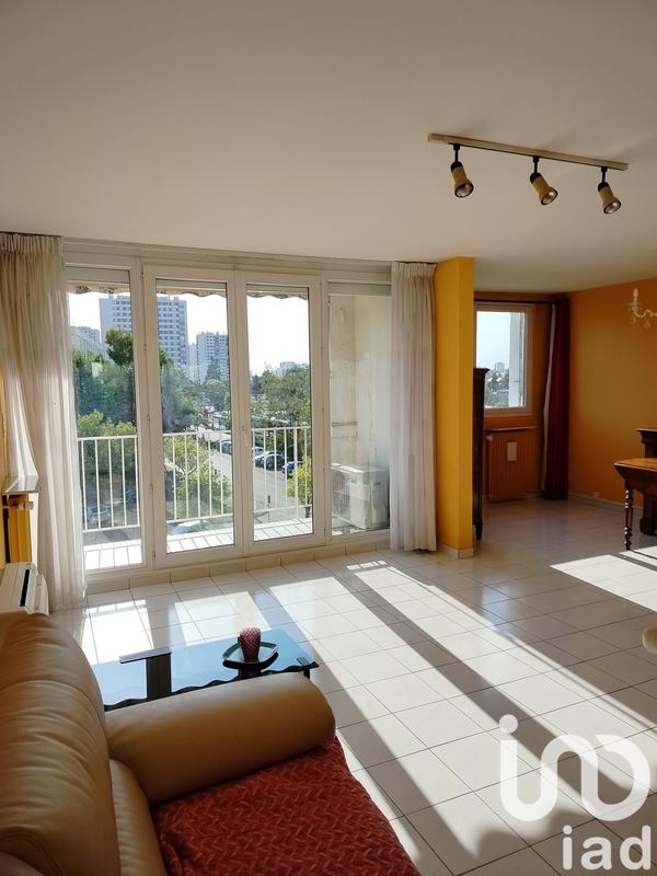 Appartement - 96 m² - 6 pièces