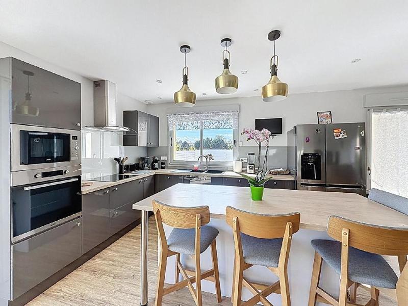 Maison - 122 m² - 4 pièces