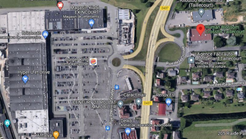 Local commercial - 659 m² - 3 pièces