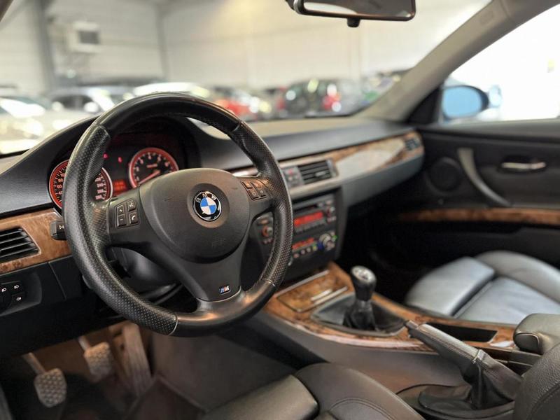 Bmw Série 3 335i E92 Coupé 3.0 BiTurbo 306 Ch Bvm6 Luxe - Garantie 6 mois