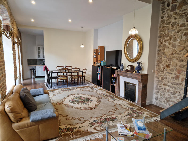 Appartement - 185 m² - 8 pièces