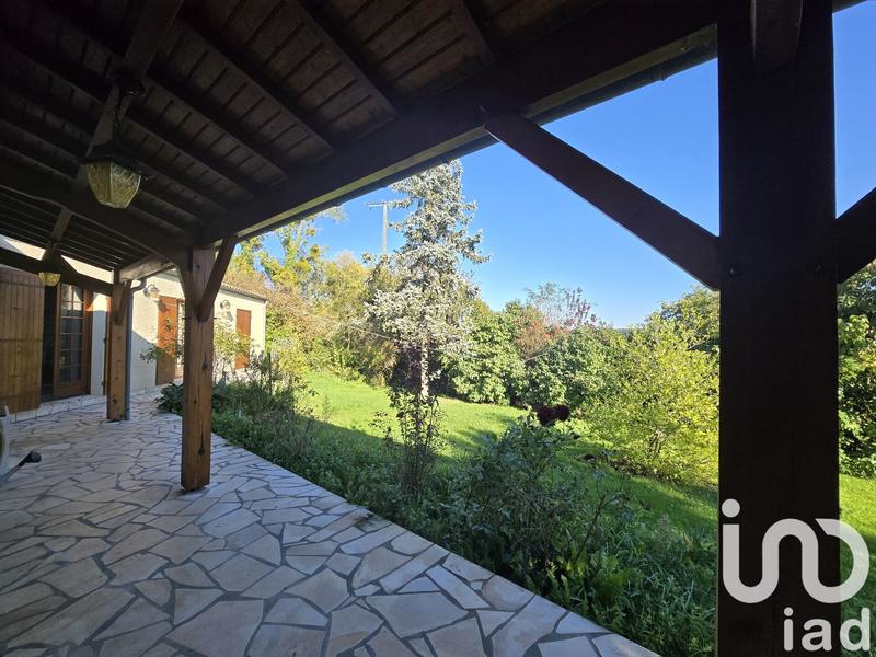 Maison - 183 m² - 7 pièces