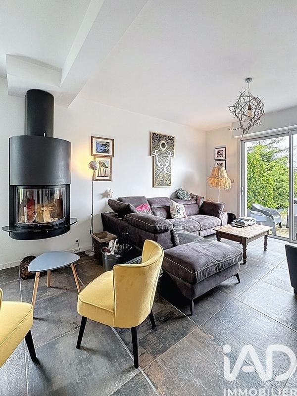 Maison - 170 m² - 8 pièces