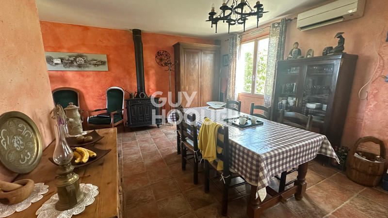 Maison - 100 m² - 5 pièces