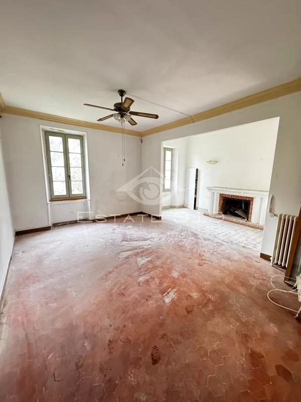 Appartement - 110 m² - 3 pièces