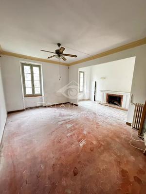 Appartement - 110 m² - 3 pièces