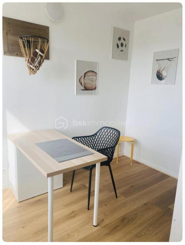 Appartement - 76 m² - 7 pièces