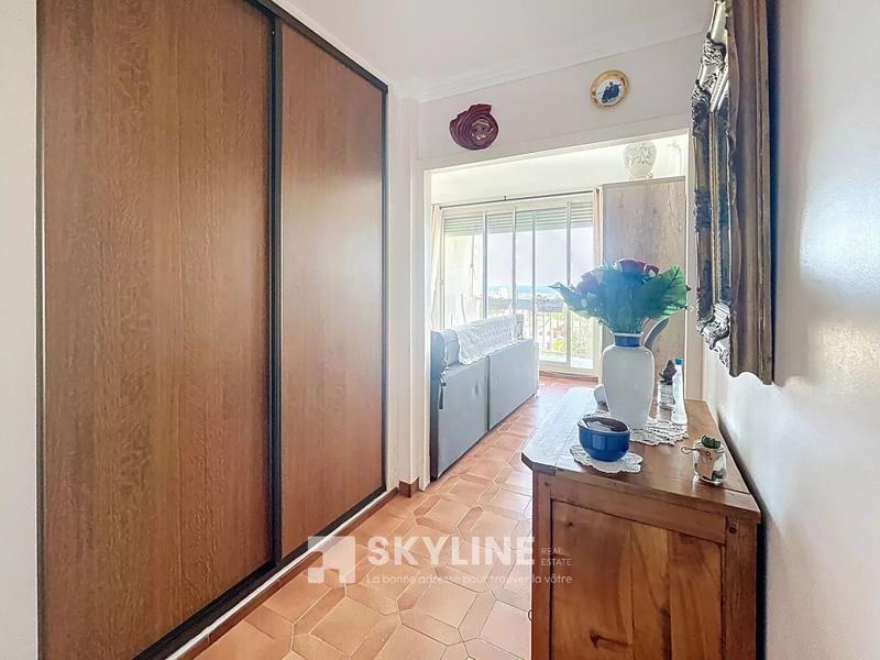 Appartement - 83 m² - 4 pièces