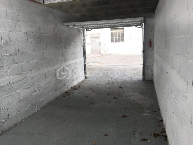 Parking - 160 m²