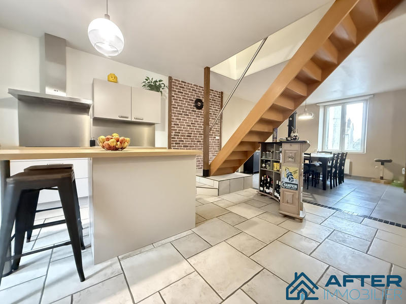 Maison - 85 m² - 4 pièces