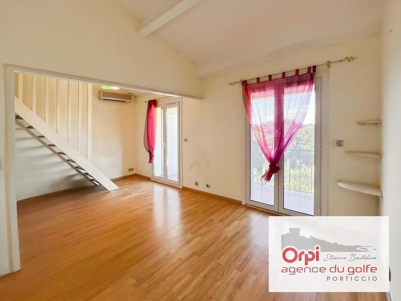 Maison - 143 m² - 3 pièces