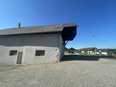 Grange - 252 m² - 3 pièces